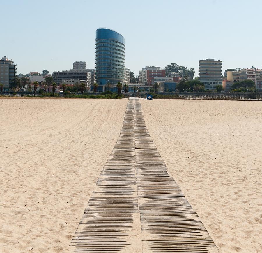 Eurostars Oasis Plaza Hotel Figueira da Foz Exterior photo
